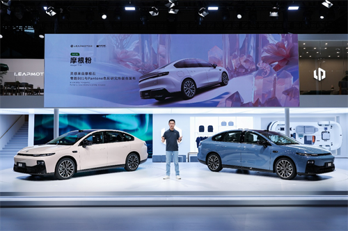 携高颜值高品质产品+暖心服务登陆2025上海车展，国际化零跑展台邀您来打卡 