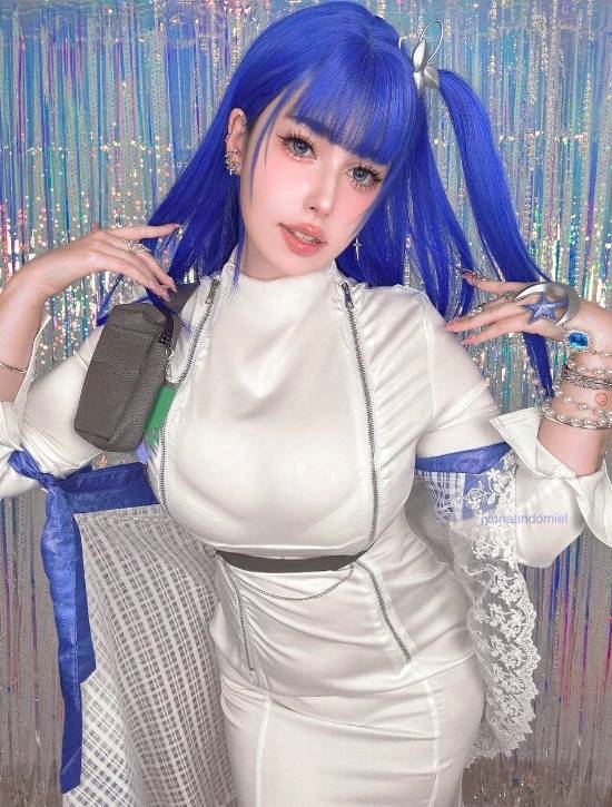 《剑星：血雨》新女主COS！脸部完美还原