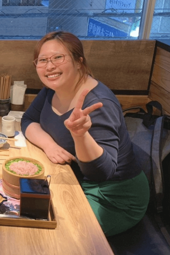 日本**COSER爆减60斤!完美还原高叉泳衣春丽