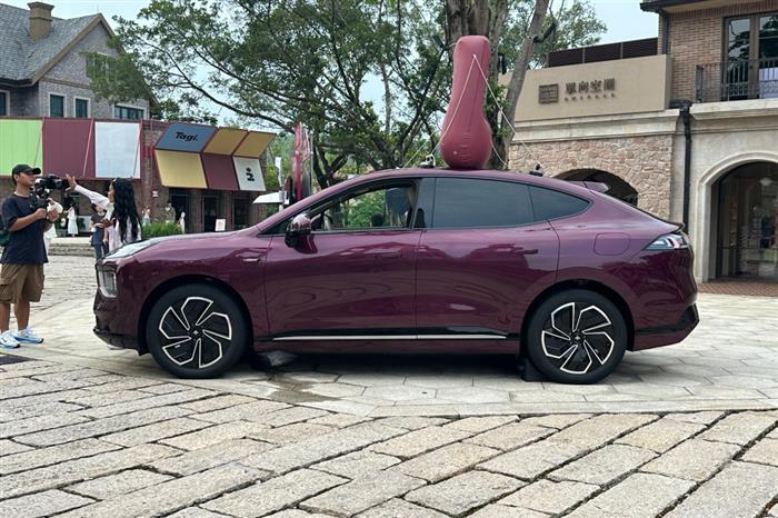 新豪华智慧运动SUV 昊铂S600上市权益价17.99万-19.99万元