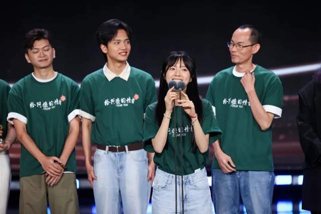 比热闹更打动人的,是电影圈久违的真诚与松弛 比热闹更打动人的,是电影圈久违的真诚与松弛