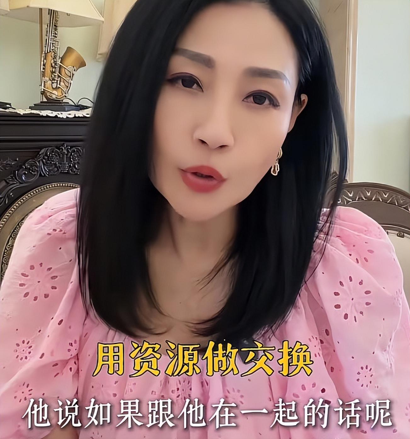 仅仅2天，中韩2位知名女星大曝娱乐圈潜规则，陪玩陪睡根本不够！