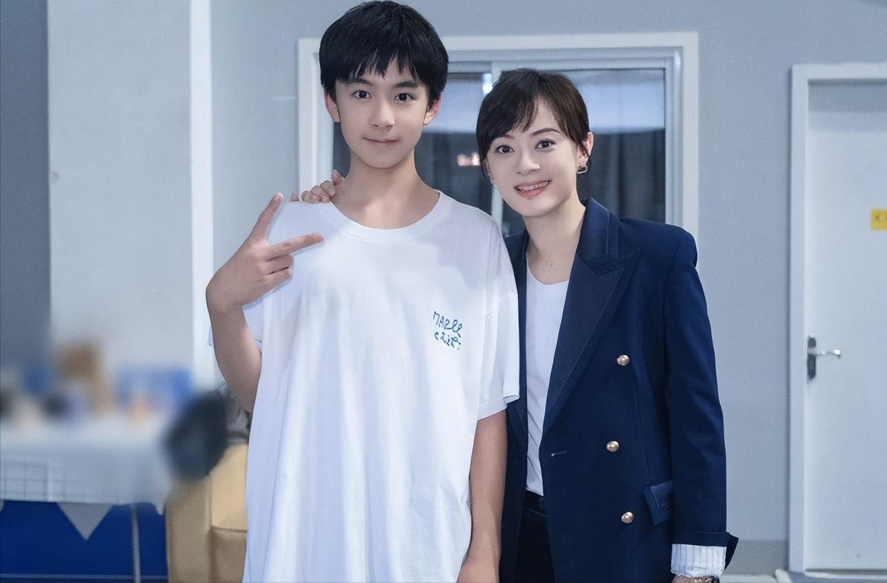 《莫离》他16岁拍了60部剧，演遍当红男星童年，长大了差点没认出