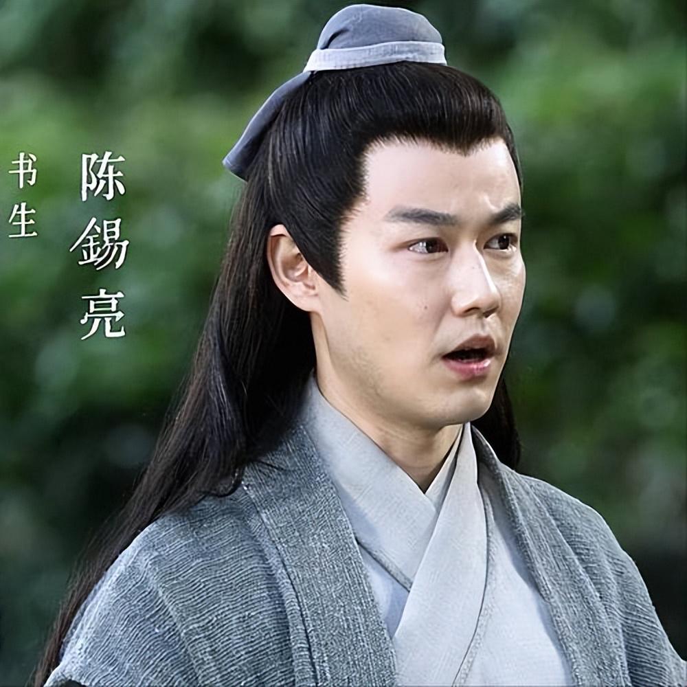 原来他们是父子，《莫离》他是星二代，曾还是国家足球二级运动员