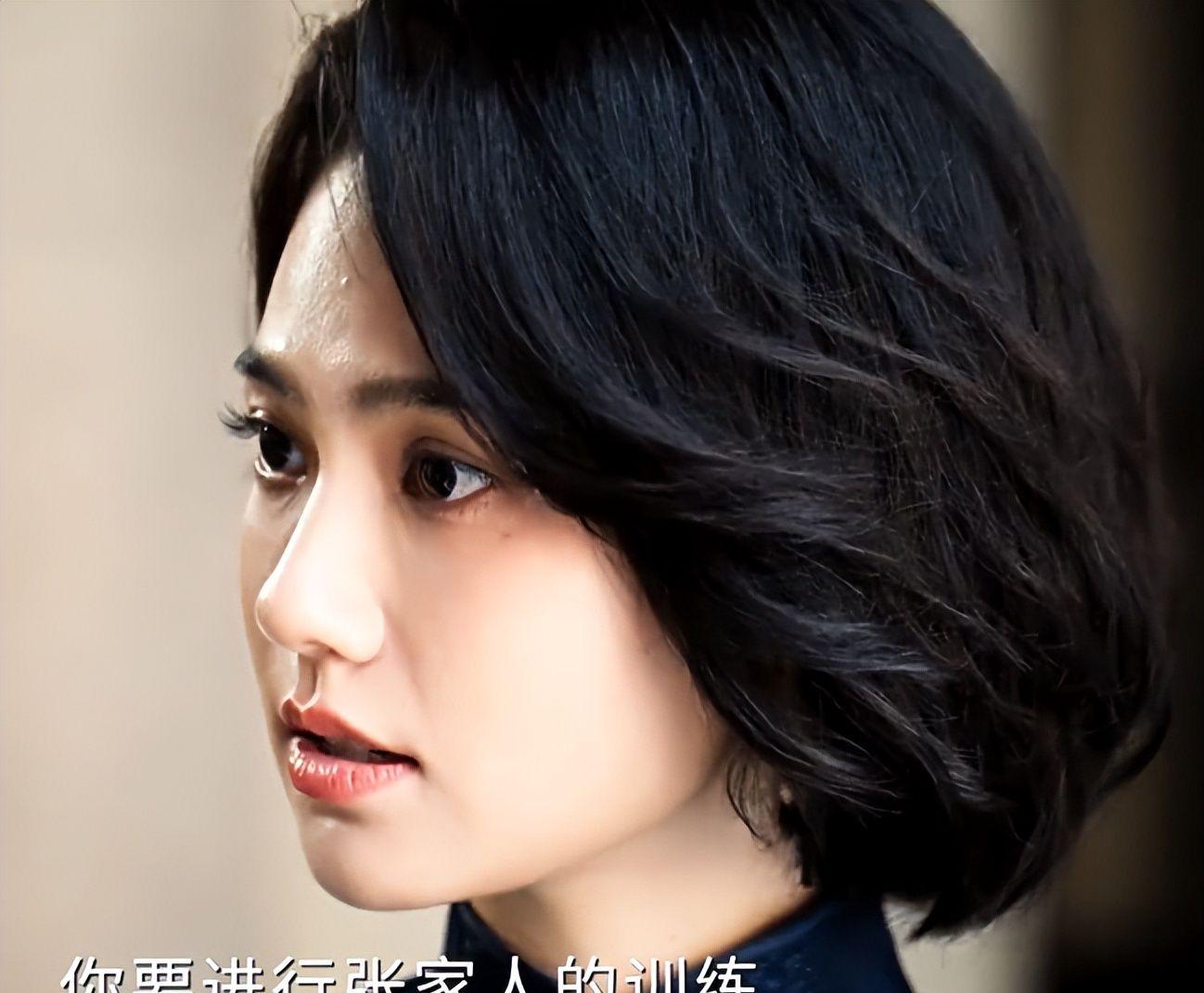 冲着张新成去看的《南部档案》，却被32岁女配惊艳，早该火了