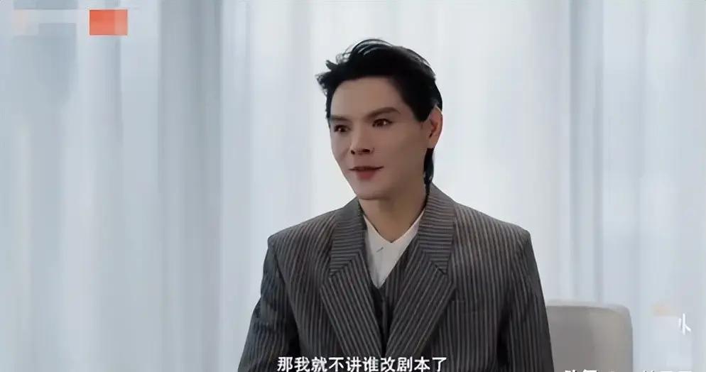 陪睡陪玩只是皮毛，继杨玉梅后，向佐再曝潜规则，关晓彤都遭了殃