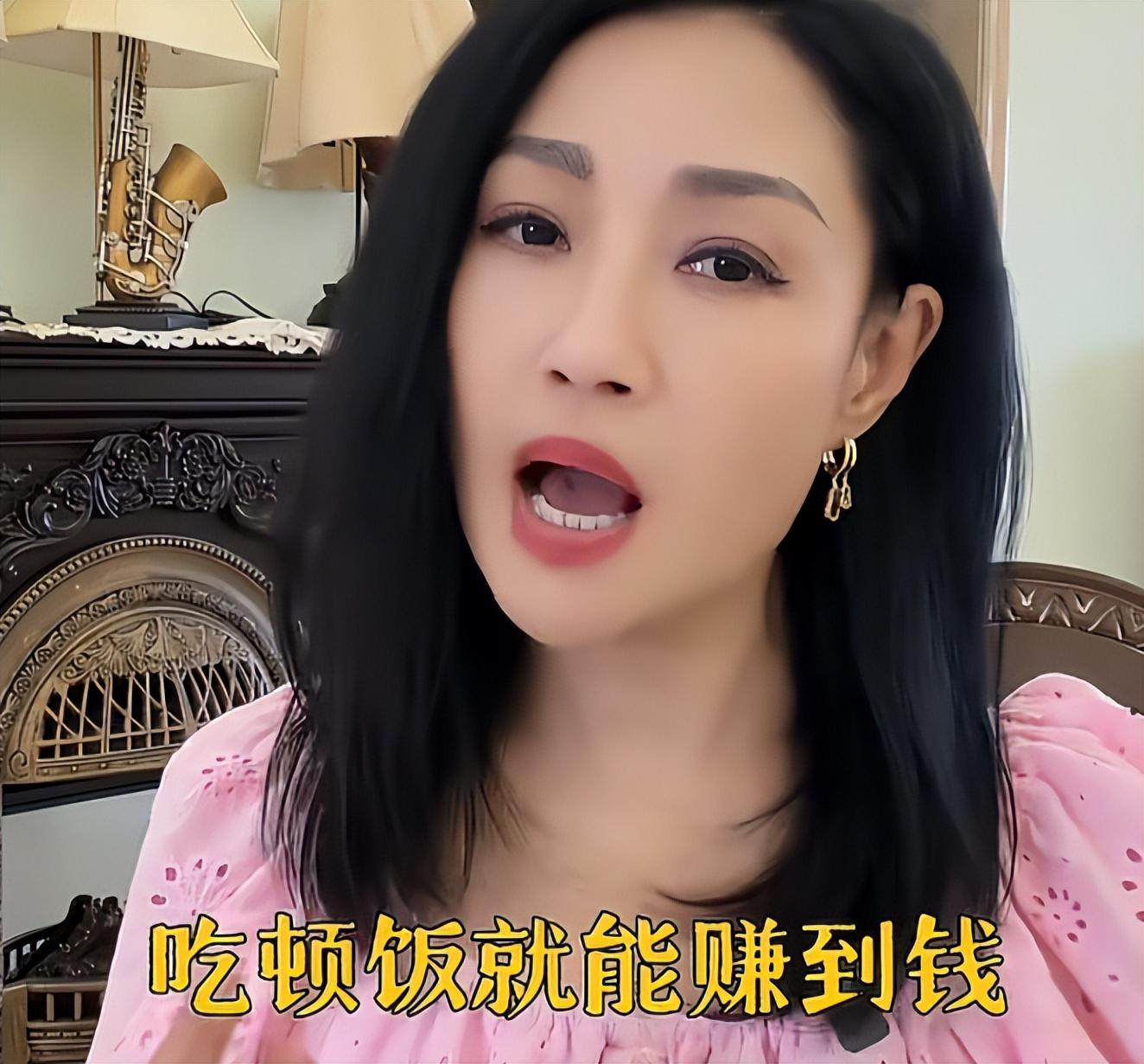 陪睡陪玩只是皮毛，继杨玉梅后，向佐再曝潜规则，关晓彤都遭了殃