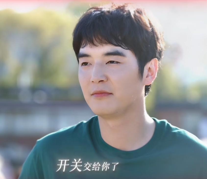 躲过赵又廷毛晓彤，却被39岁男配吸引，《问心2》这一波赢麻了