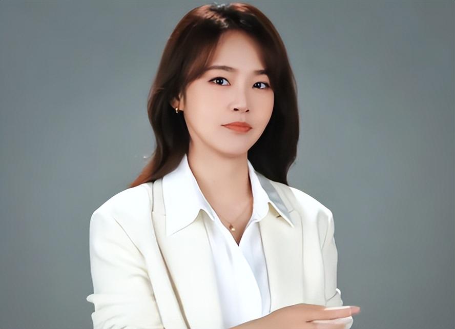 女演员千万别整容，看《问心2》毛晓彤与张佳宁同框，对比很惨烈