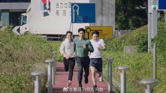 《飞常日志II》大结局精彩戏份抢先预告，四条感情线走向揭晓，张驰豪跑步露出结实健硕胸肌