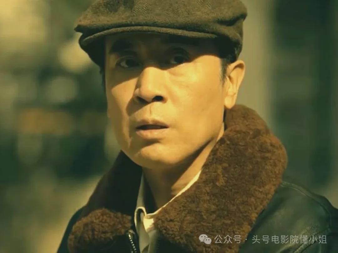 删减被黑！二刷冯小刚《抓特务》,于和伟结婚戏穿帮,看懂的不到1%