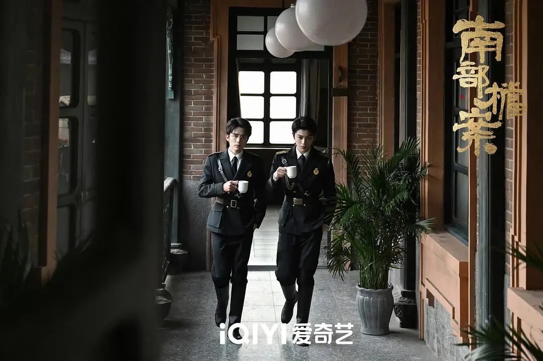 张新成新剧《南部档案》首播十集，观众直呼根本看不够！