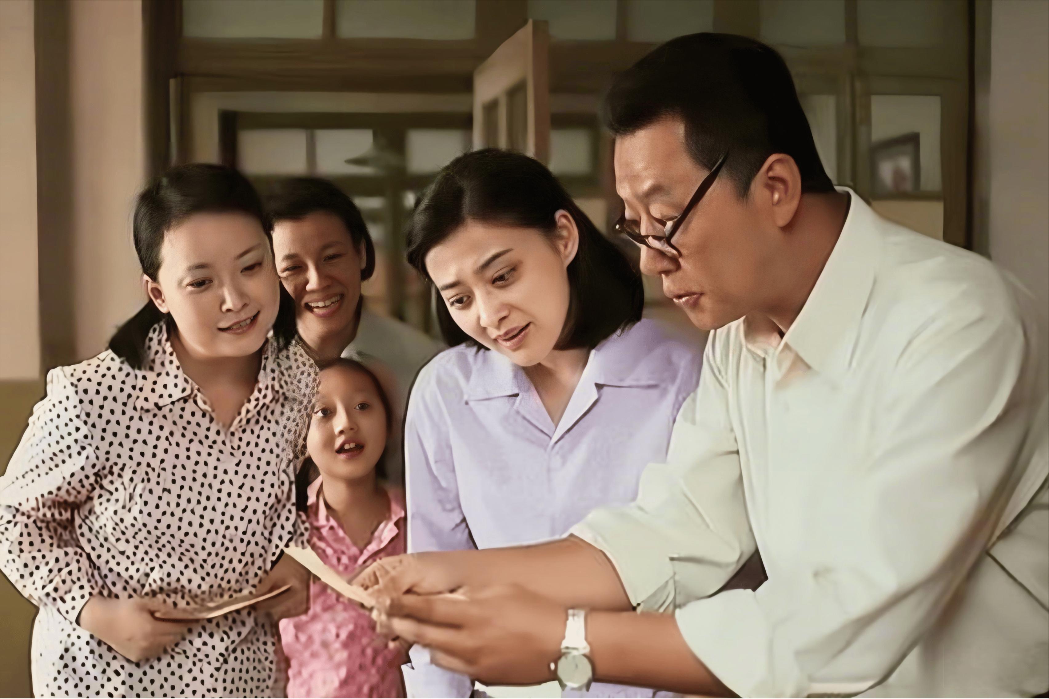 父母爱情：十年后才明白，丁家子女庸庸碌碌，全是老丁教子无方