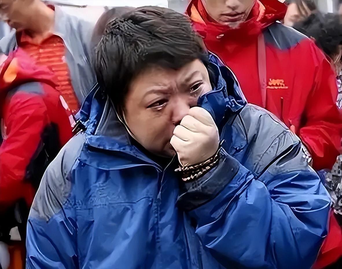 “走个面儿”风波持续发酵!韩红诚恳道歉,罗永浩的评价一针见血 “走个面儿”风波持续发酵!韩红诚恳道歉,罗永浩的评价一针见血
