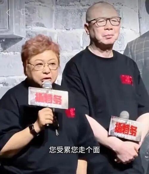 从《抓特务》票房舆情看一种新的社会现象 
