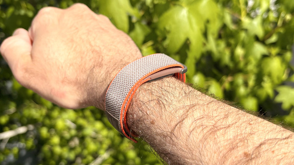 谷歌设计总监谈Fitbit Air：放弃屏幕是“正确的决定”