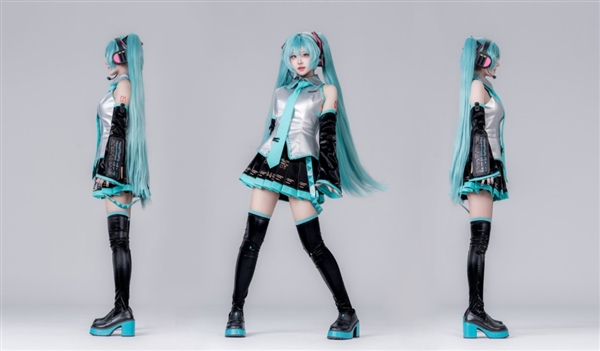韩国美女Cos初音小姐姐美图 活泼可爱惹人注目 