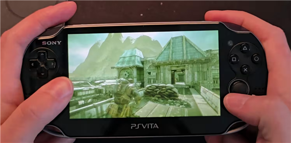 15年前的PS Vita能玩现代Xbox游戏了！不靠模拟器 