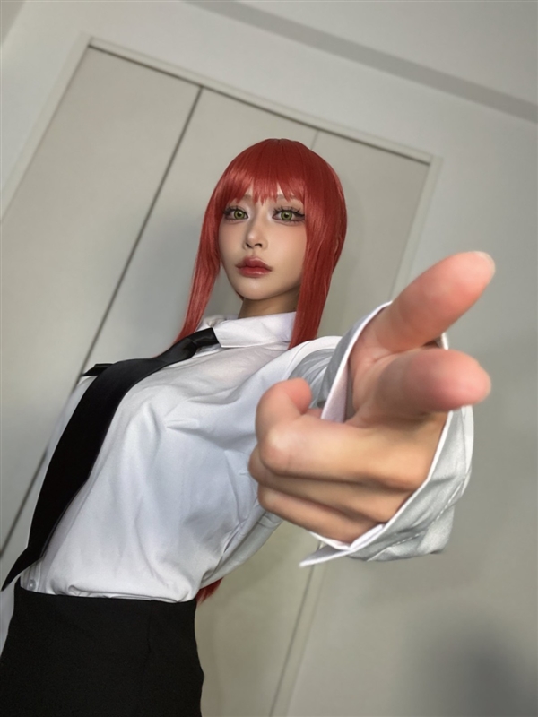 日本小姐姐西井綾音Cos春丽美图 身材太犯规了!